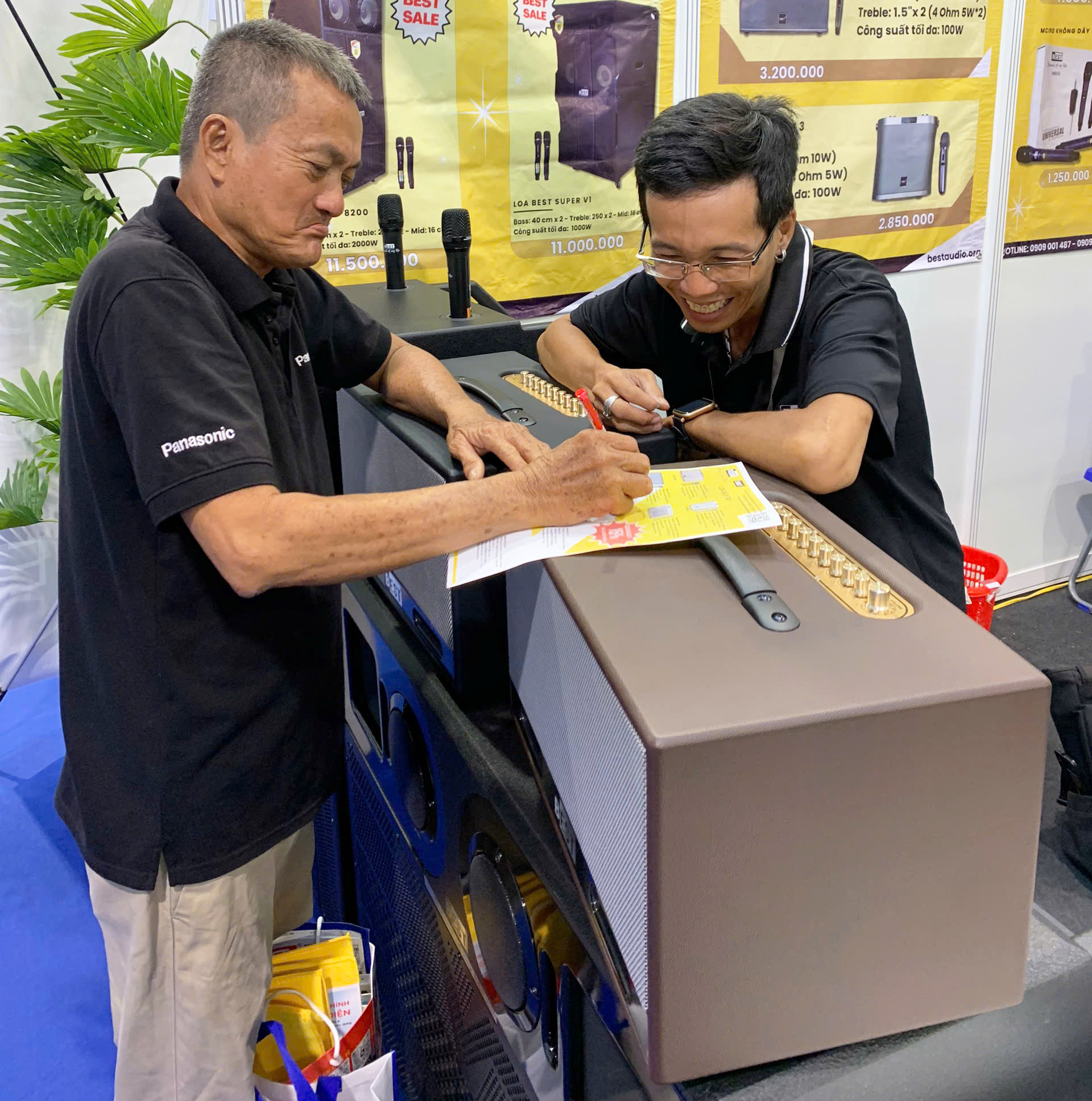 z5986088104092 6d78829902a154445bad3f4ef2b273c9 Best® Audio - Loa kéo made in Viet Nam | BestAudio.org